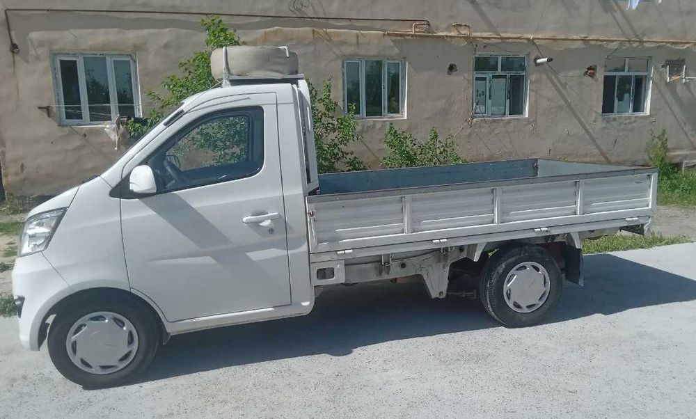 Срочно Changan (Чанган) машинаси сотилади!