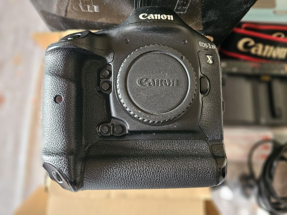 Canon 1dx Full Box