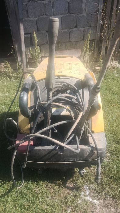 Vând danf Karcher