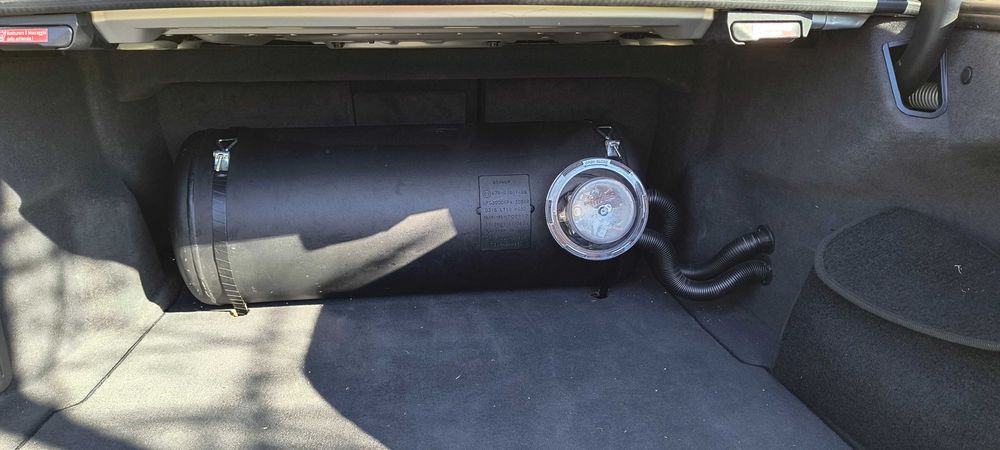 Mercedes W211 2002 г. Италианка