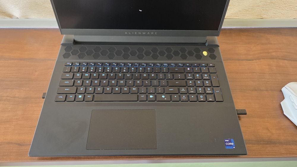 Alienware m18 продам, 3500$
