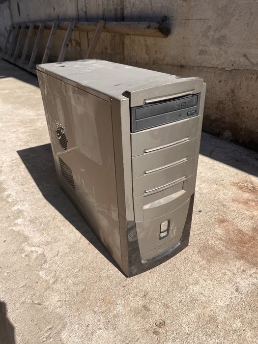 компьютерный корпус и запчасти