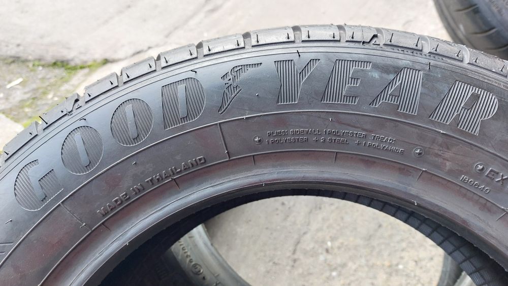 Нови гуми 175/65/14 Goodyear Efficient Grip 2 броя