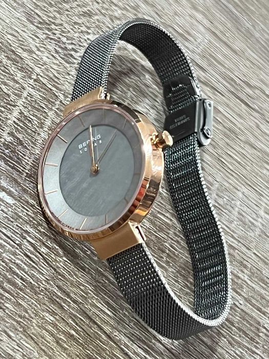 Дамски часовник Bering Solar
