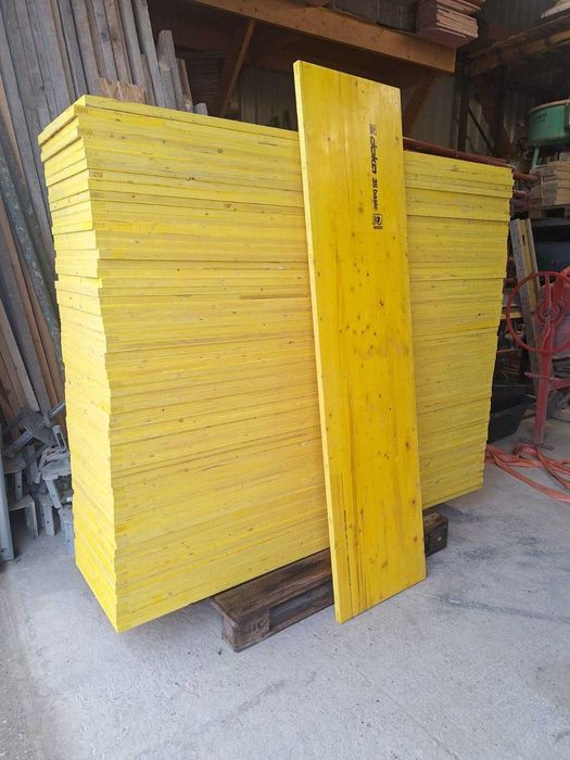 Execut garduri din beton armat