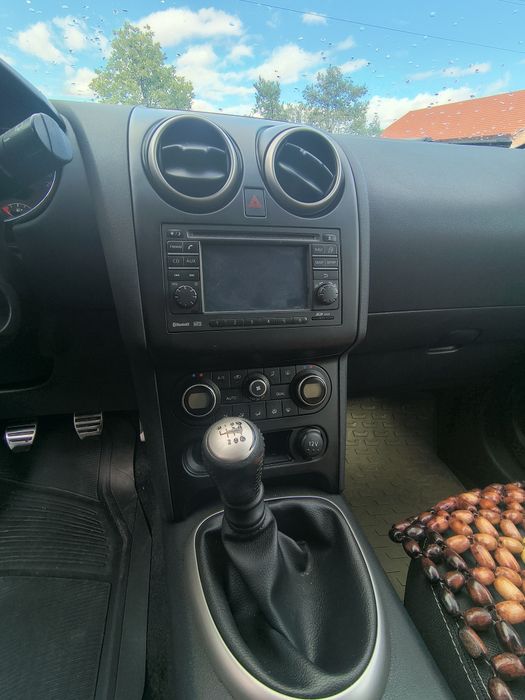 Nissan Qashqai .
