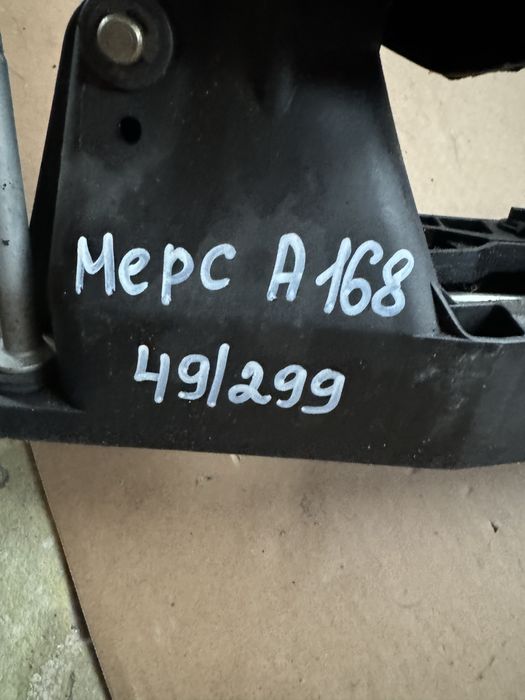 Кулиса на Мерседес А168