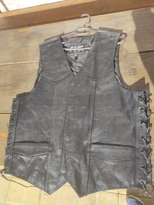 Рокерски елек от естествена кожа