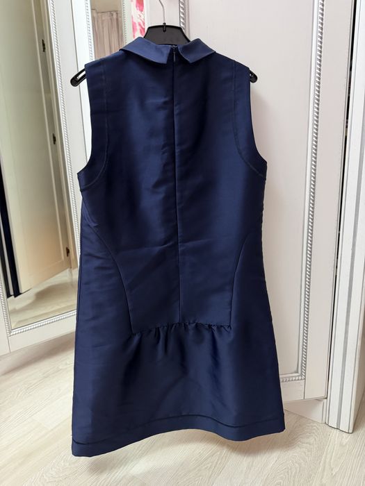 Платье от бренда max mara