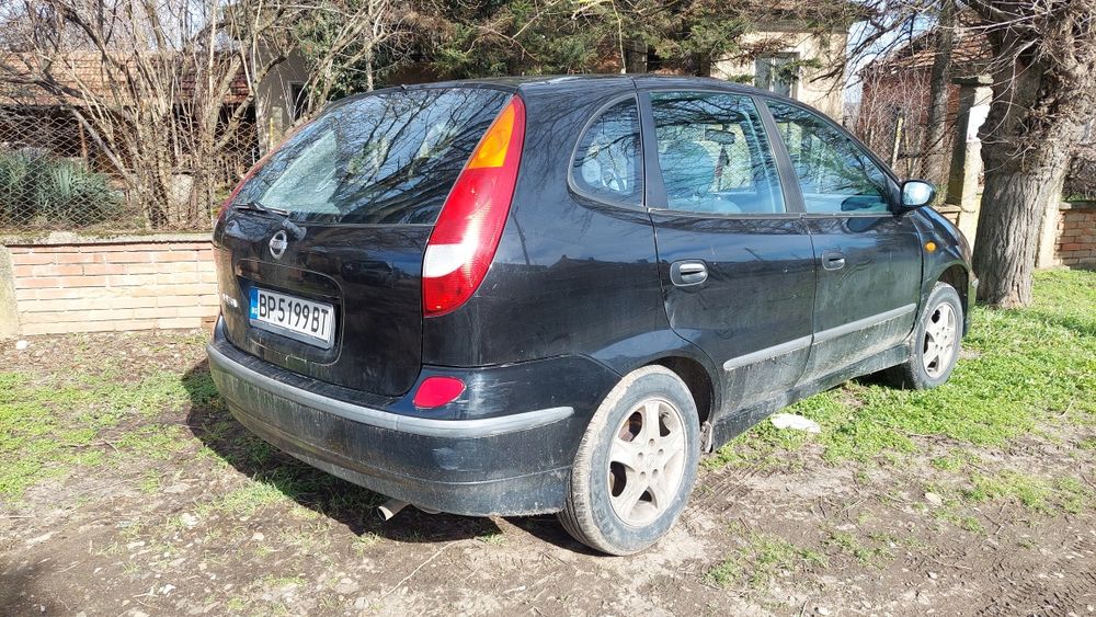 Цял или на части nissan almera tino 1,8 газ бензин