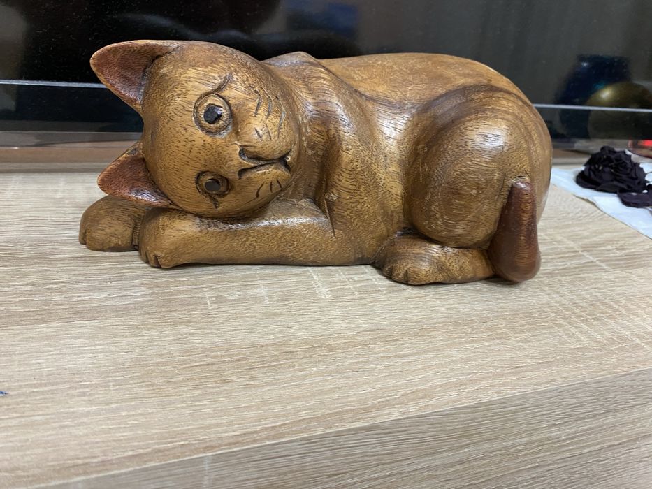 Sculptura  lemn PISICĂ