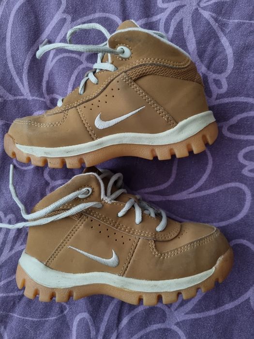 Зимни обувки nike