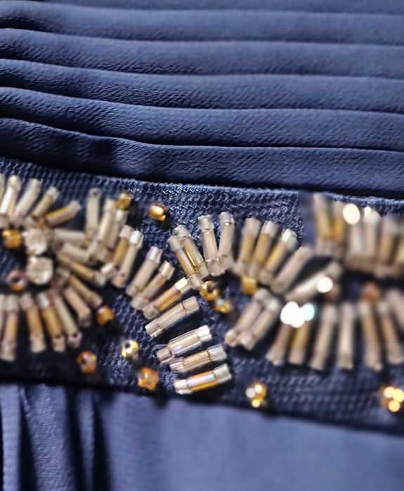 Елегантна бална рокля