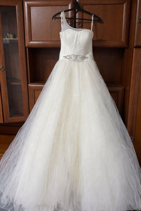 Продам свадебное платье