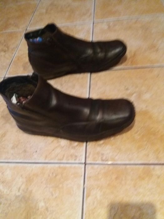 Vand ghete piele fina, imblanite