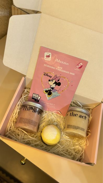 Подарочные боксы