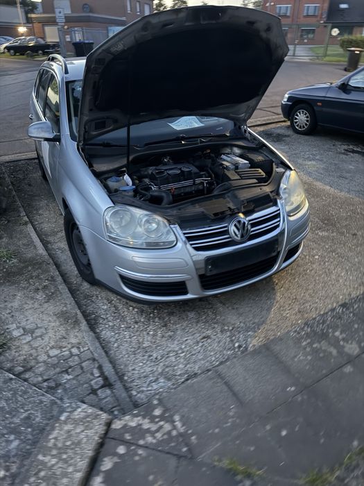 Cutie viteze golf 5 , passat b6 , skoda octavia , seat leon 1,9 bls