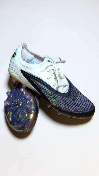 Ghete de fotbal Kobe Phantom 6 Low Elite SE FG ( 40.5 )