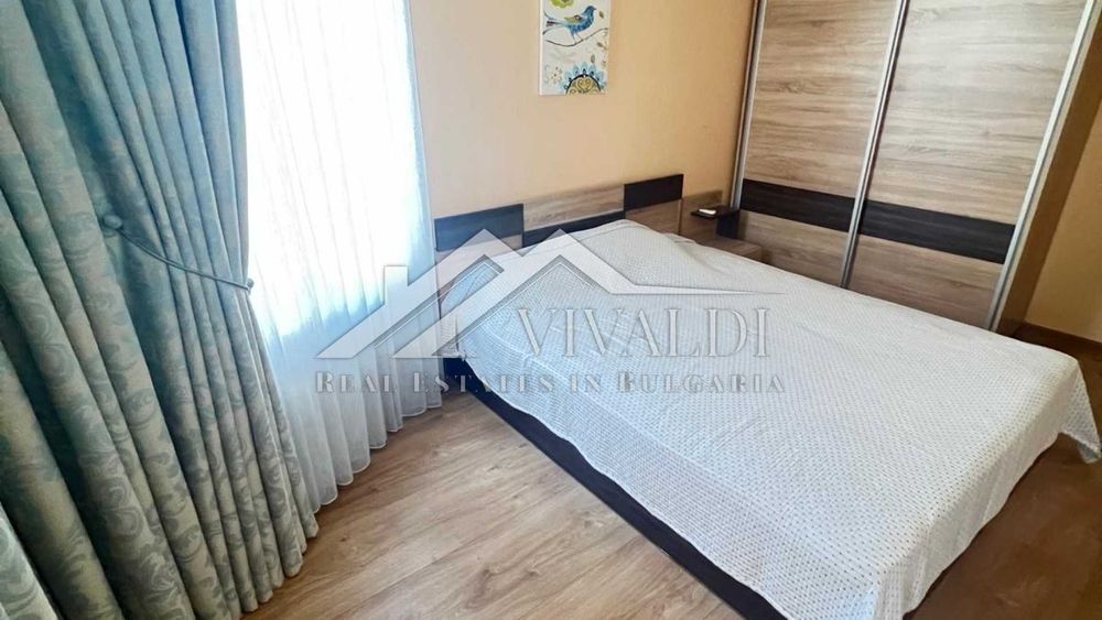 Дава се под наем Тристаен апартамент в к.к. Св.Св. Константин и Елена - 110 кв.м за 800 € - Снимка #5