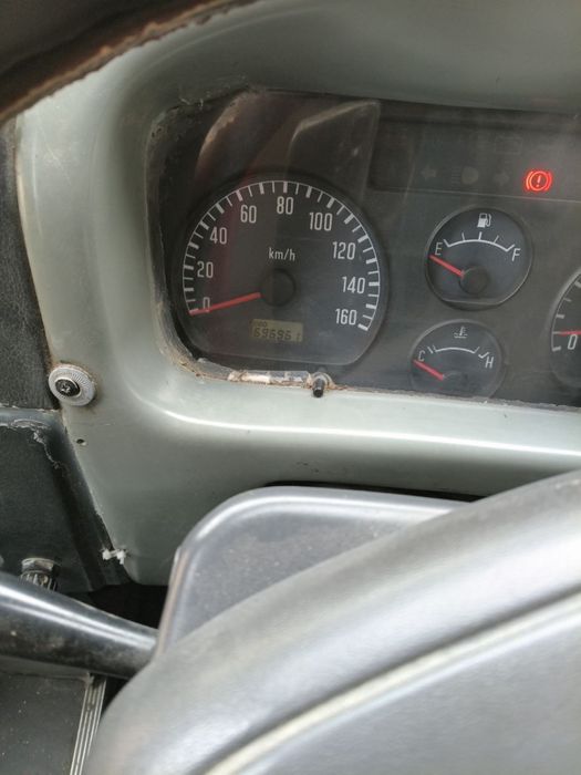 Tayyor yurib turgan Isuzu avtobus sotiladi!