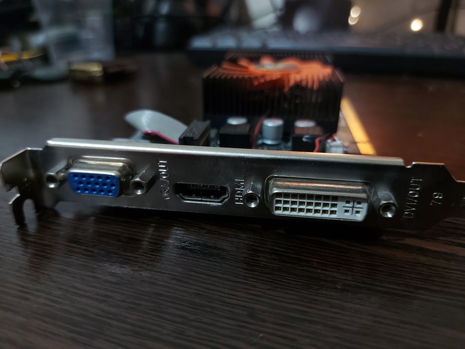 Видеокарта GT 440 1GB