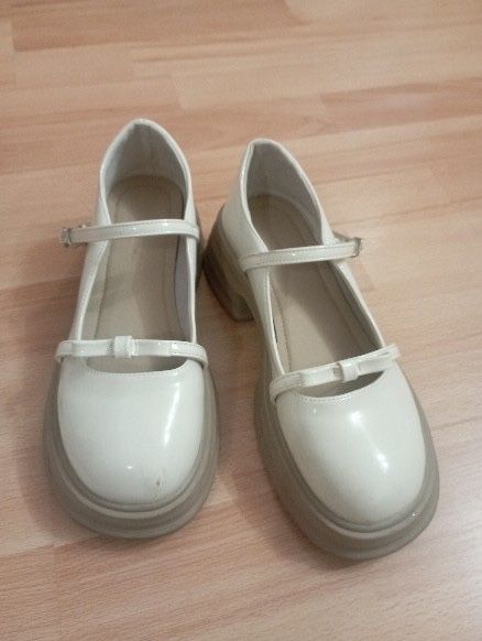 Продам туфли