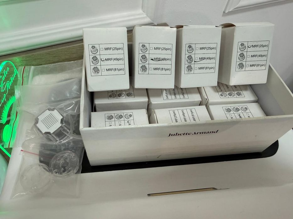 Aparat de microneedling RF Fracționată