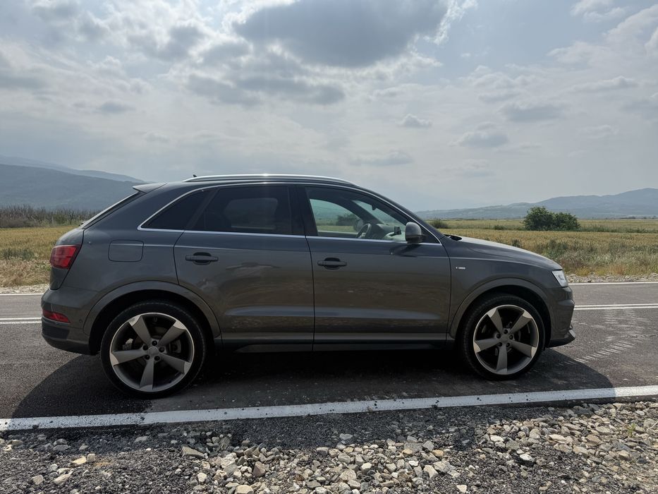Audi Q3 2.0d 184к.с. S-line