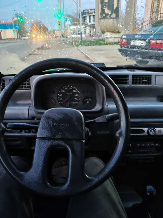 Машина Дэу Тико 0.8