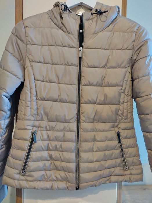 Яке Zara размер S