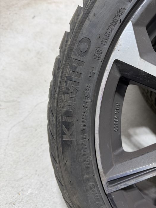 4бр 245/40/19 Kumho WinterCraft WR71 DOT21