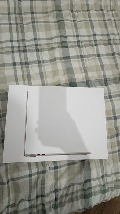 Apple MacBook Air 15″ M4 (2025)