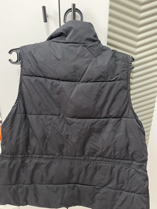 Безрукавка женская