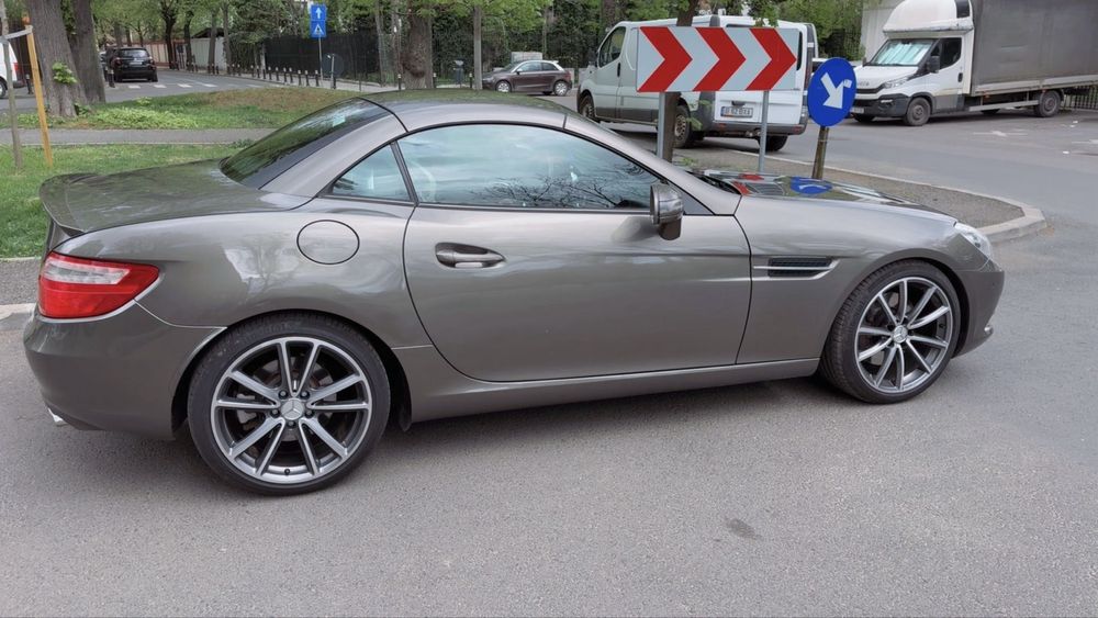 Mercedes Benz - SLK 250 -204 hp - provenienta MB Romania , istoric complet de reprezentanta