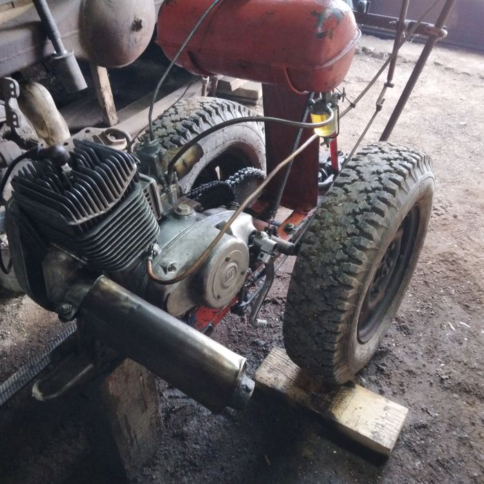 Продам мотоблок..