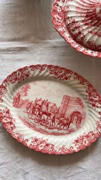 Елегантен винтидж английски сервиз Johnson Bros Coaching Scenes