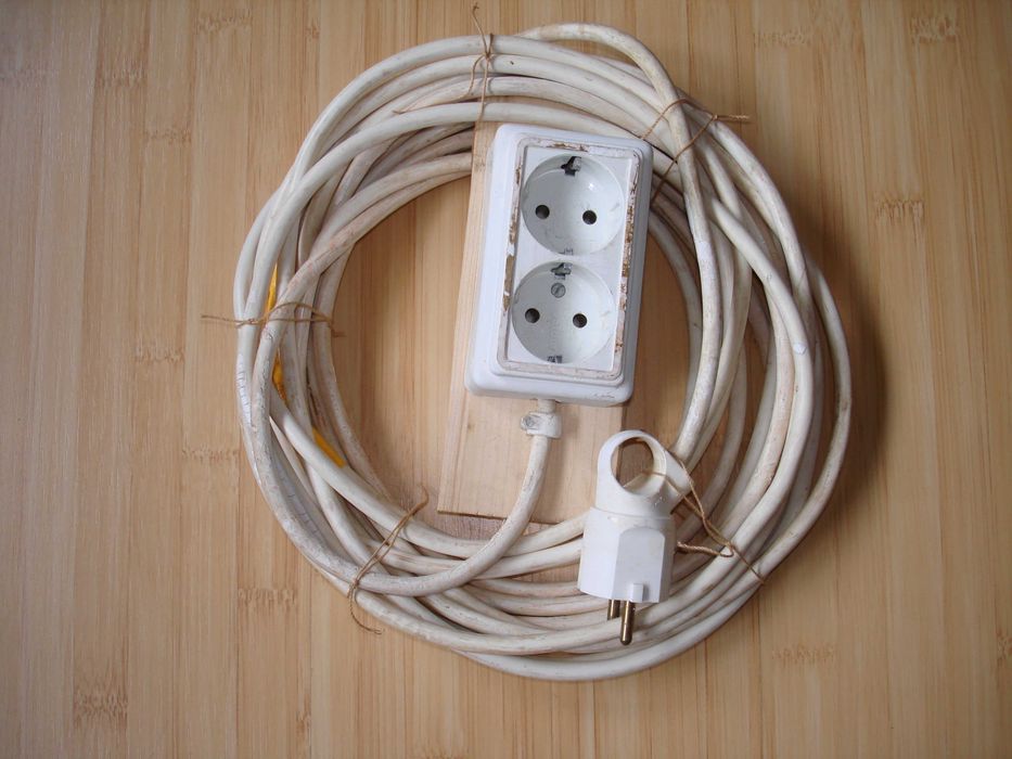 Prelungitoare electrice lungimi  intre 1,5 si 14 m