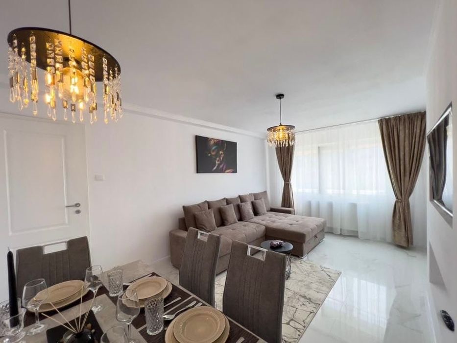 Apartament 3 camere de inchiriat 600€