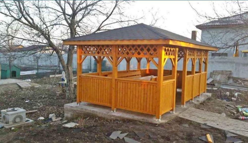 Vând foișore din lemn la cerere clientului