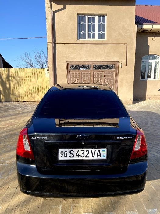 Chevrolet Lacetti 2010 yil xolati idealni uzim yedab yurgan moshinm