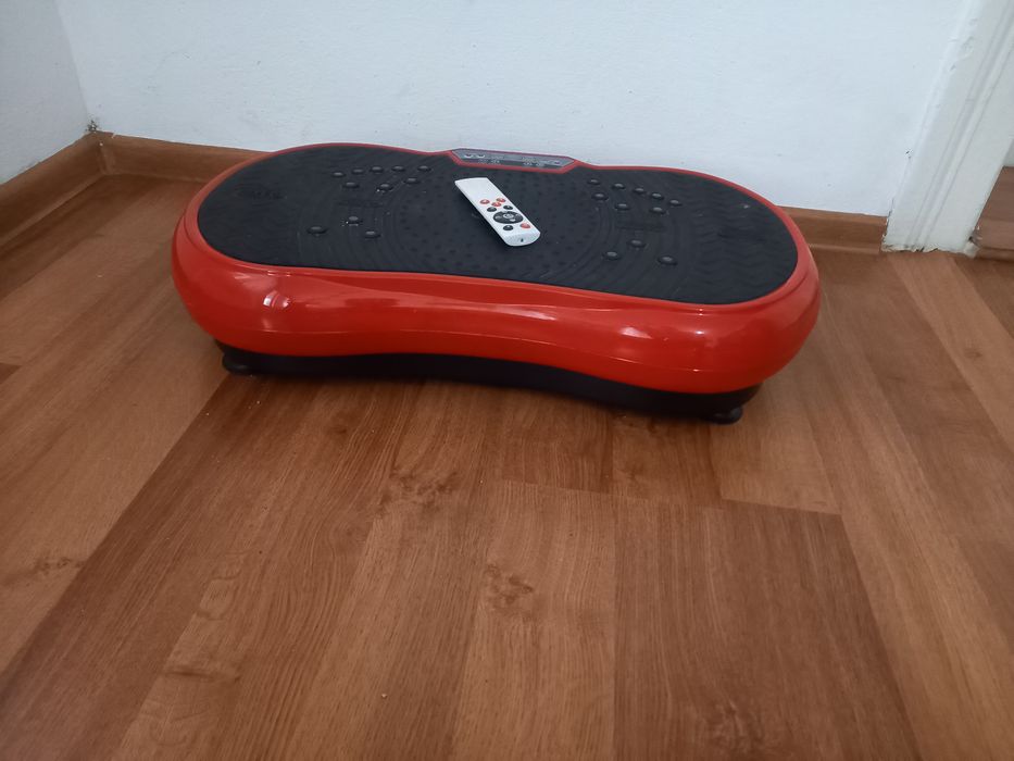 Vând placă vibromasaj