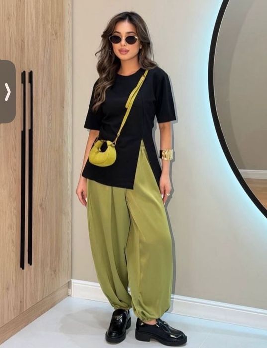 Футболка женская