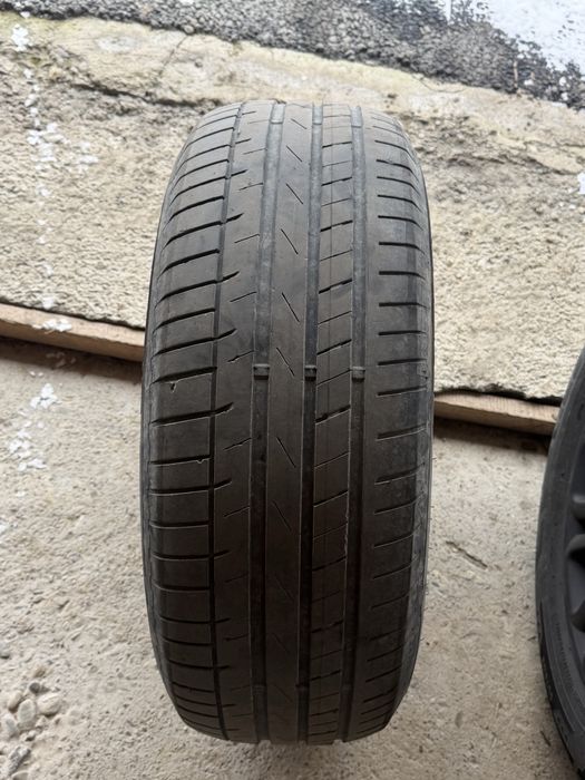 Genti cu cauciucuri volvo xc90
