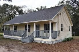 Executam case din structura metalica si panou sandwich