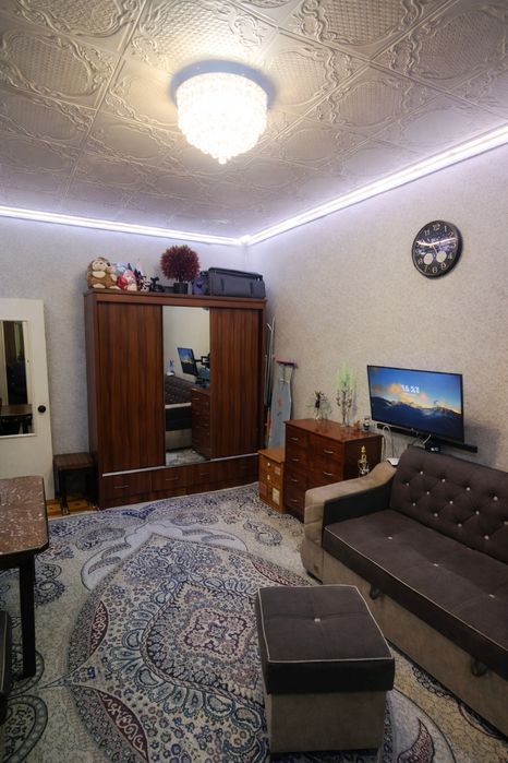 Чилонзор туманида квартира сотилади