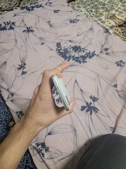 Samsung S20 FE 5G 6/128GB