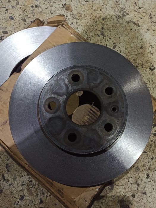 Aporni disk malibu 1