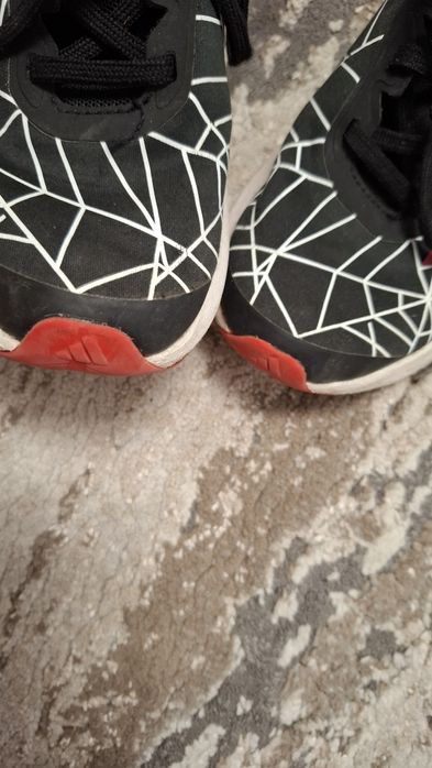 Adidasi baieti 33,5 Adidas