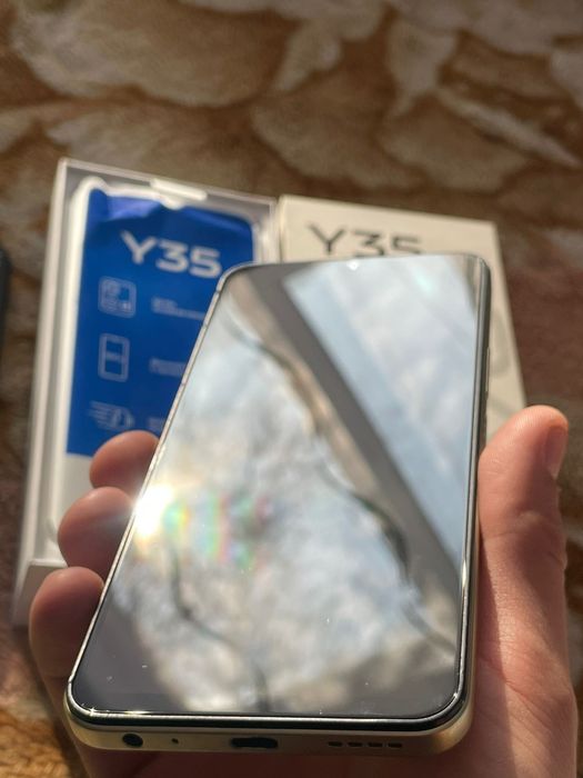 Продам VIVO Y35 128GB