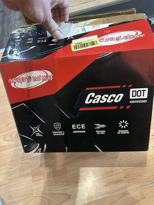 Каски за ски и колело atomic uvex casco